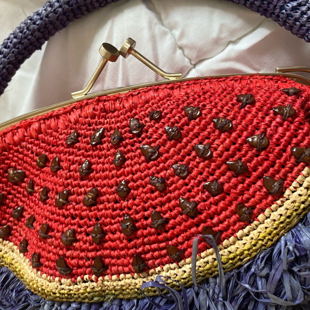 VINTAGE JAMIN PUECH  Watermelon Bag! Kitschy rattan watermelon bag. RARE FIND! - Picture 8 of 8